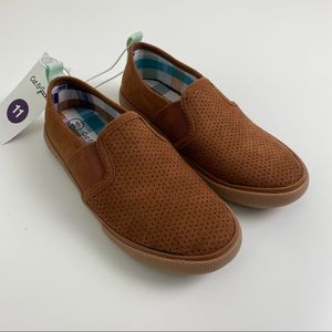 NWOB Cat & Jack Tan Slip-on Mules Boys Size 11